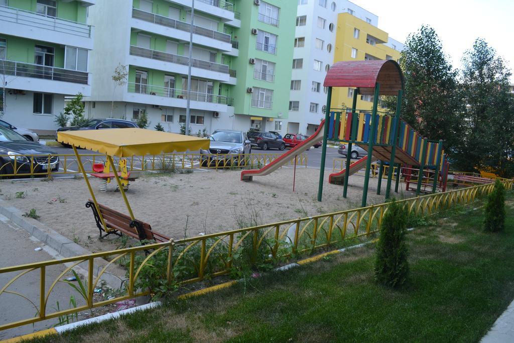 Apartament Antonia Summerland Mamaia Exterior photo